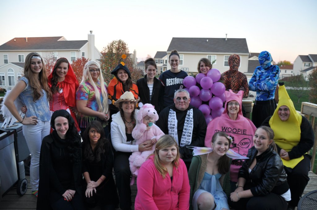 halloweenparty2012.jpg